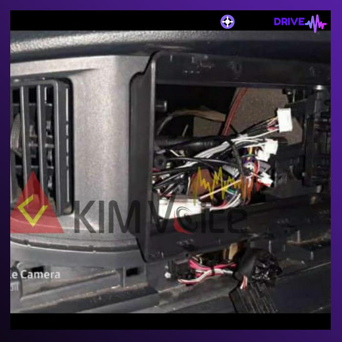 Frame Head Unit Android 9 inch for Sigra Calya + Soket - Image 3
